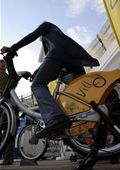 "Villo" bike hire scheme 